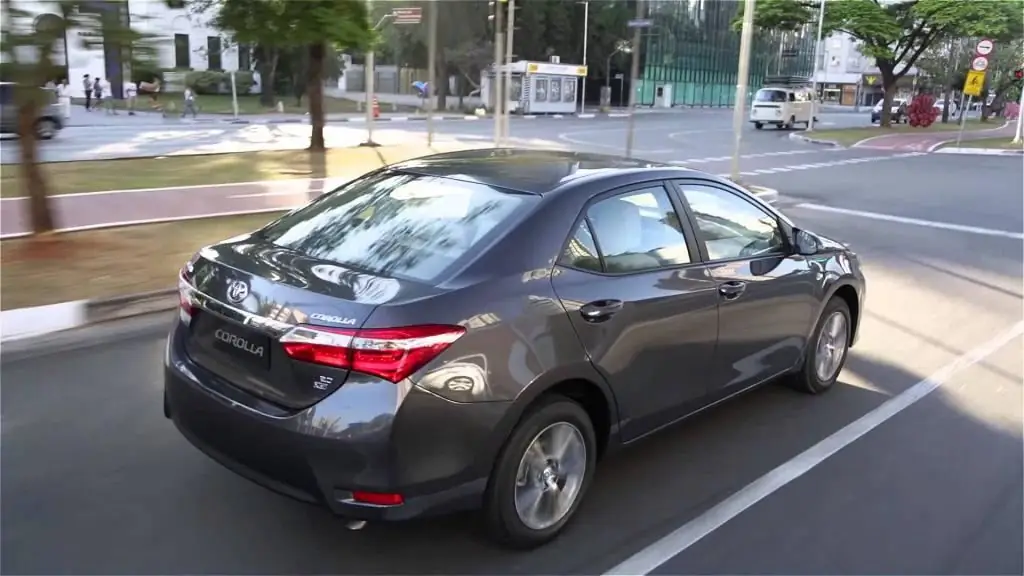 "Toyota Corolla": อุปกรณ์ คำอธิบาย ตัวเลือก ภาพถ่าย และคำวิจารณ์ของเจ้าของ