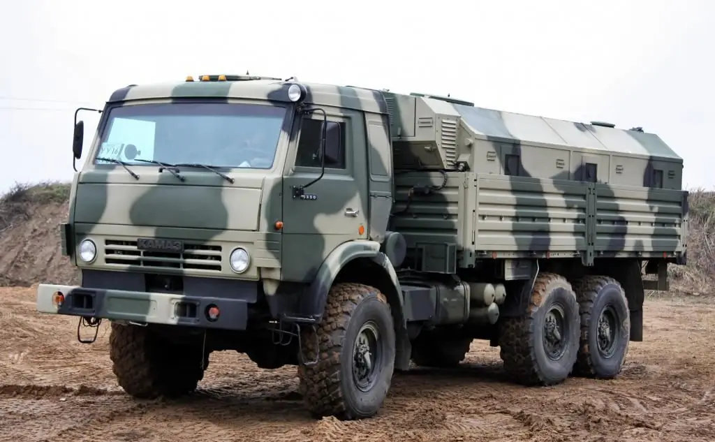 Kamaz 5350 trak sederhana