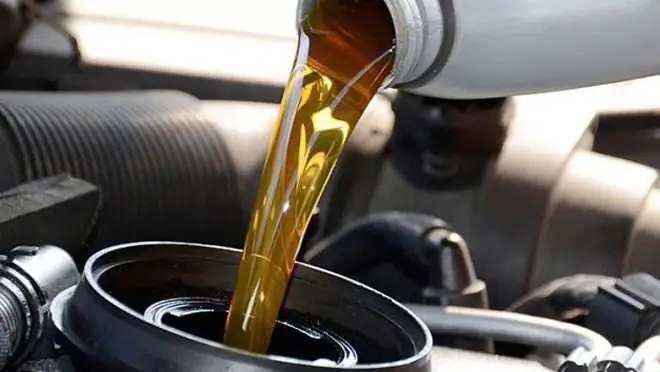 Automotive oils 5W30: ntsuam xyuas, yam ntxwv, kev faib tawm, tshaj tawm qhov zoo, qhov zoo thiab qhov tsis zoo, kev tshuaj xyuas ntawm cov kws tshaj lij thiab cov tswv tsheb