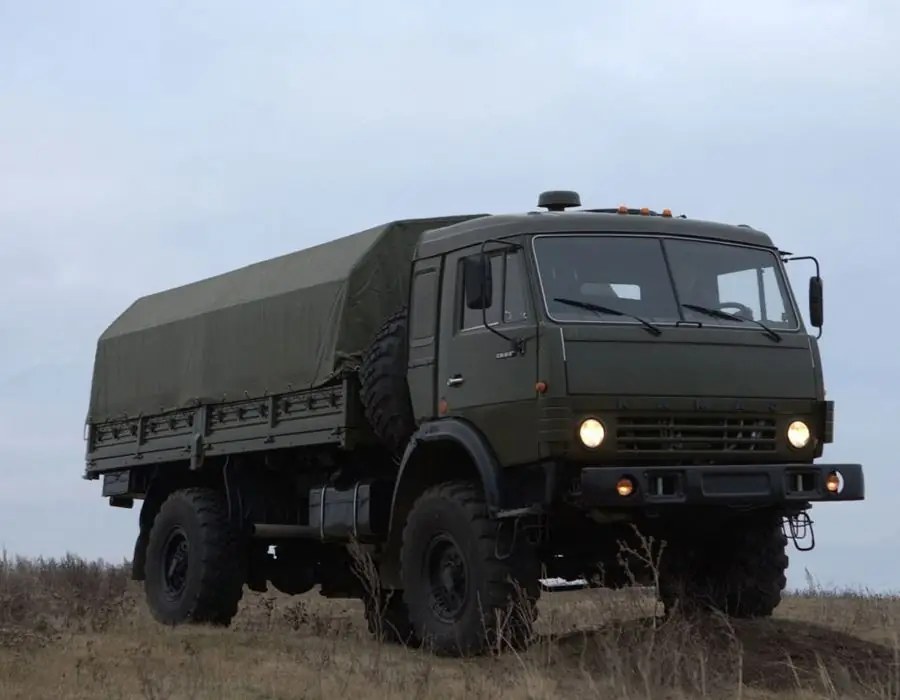 Sõjaline KAMAZ-4326