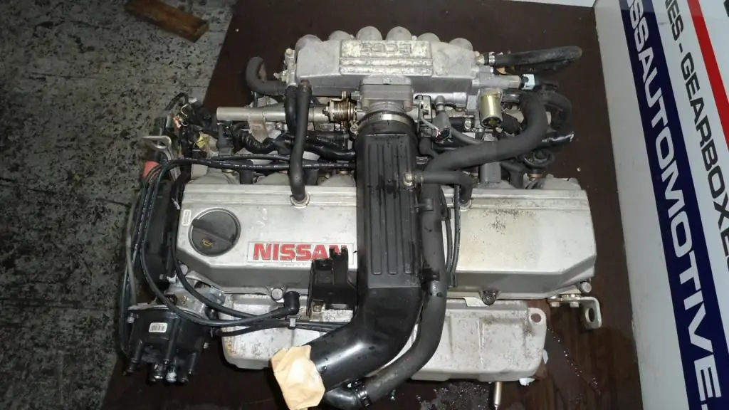 نيسان RB30E