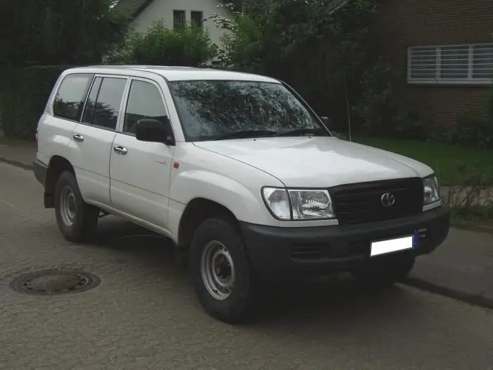 Land Cruiser 105 - vēl viens Toyota pārveidojums