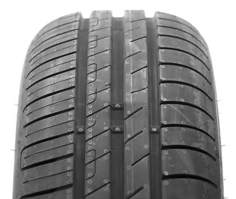 Goodyear efikas grip kompakt 175 65 r14 82t