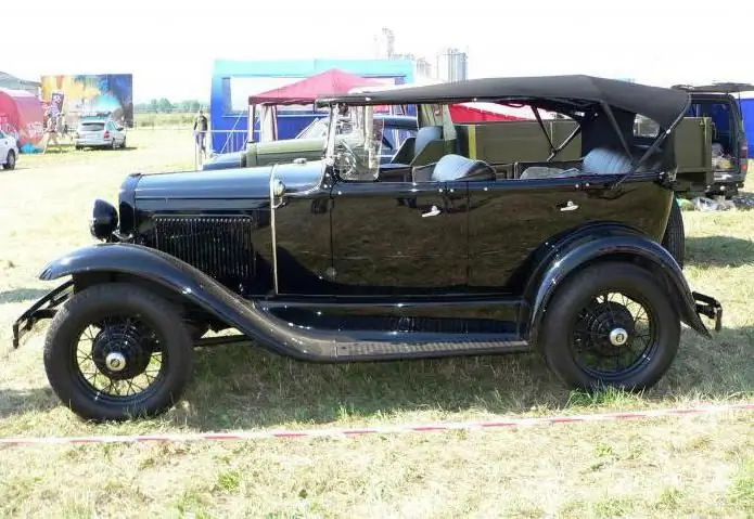 Sovjetski automobili. Osobni automobili "Moskvich", "Volga", "Galeb", "Victory"