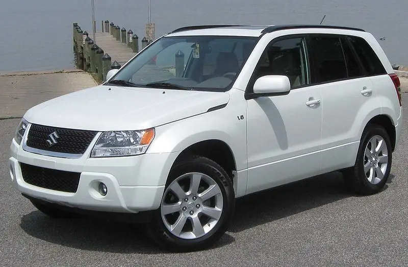 Suzuki Grand Vitara: reviews, description, specifications, equipment