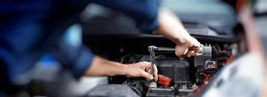 Pengoperasian mobil adalah Jenis, karakteristik, kategori, penyusutan dan perhitungan konsumsi bahan bakar, fitur kerja dan penggunaan teknis