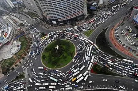 Regras de registro de veículos motorizados: qual a diferença entre um trator e um carro?