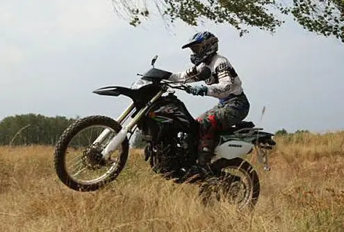 Stels 400 enduro სპეციფიკაციები