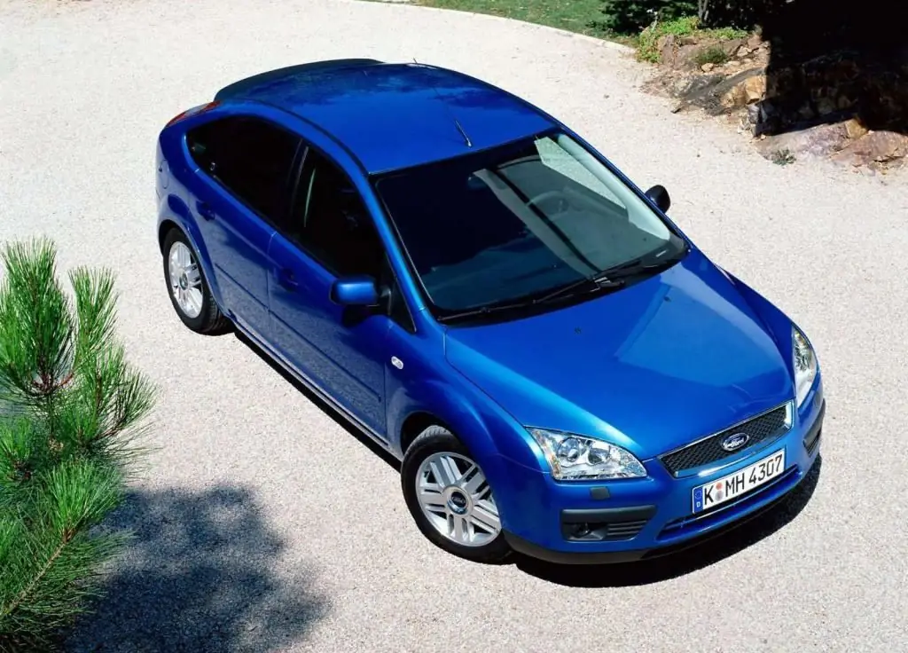 Ford Focus-2 lub cev tsis qhib. Yuav ua li cas rau nws tus kheej qhib lub qhov rooj thib tsib thiab kho. Nws raug nqi npaum li cas los ua haujlwm hauv lub chaw pabcuam