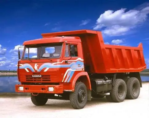 KamAZ lineup: truck tractors, flatbed trucks, mining and construction dump trucks