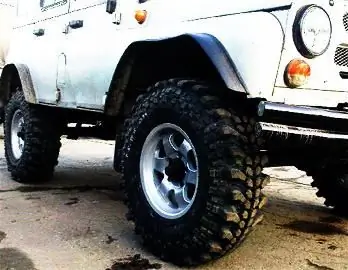 UAZ off-road için tekerlekler