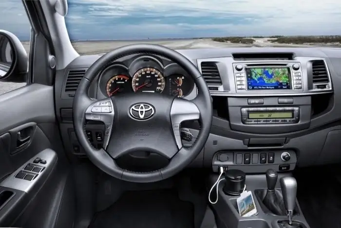 ressenyes de toyota hilux