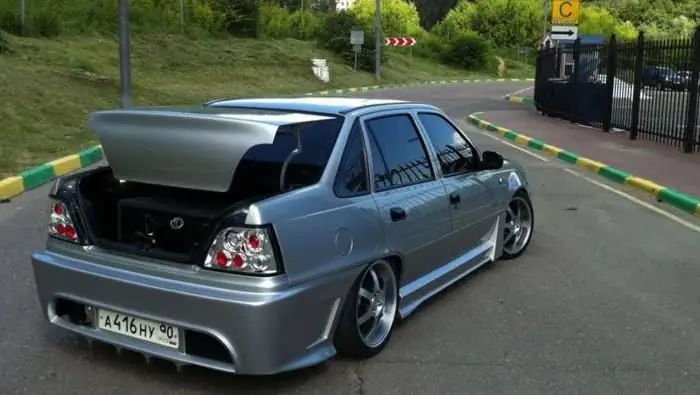 Daewoo Nexia ichki tuning